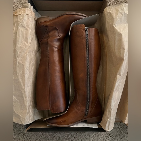 Frye Shoes - NIB Frye Carly Shield Knee High Zipper Leather Boots